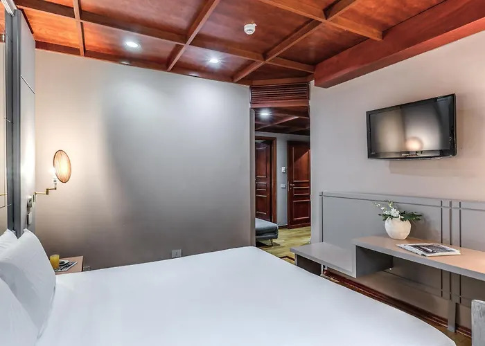 Madison Hotel 3*