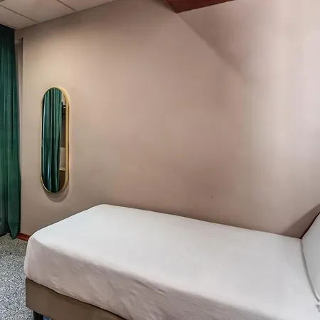Madison 3* Rome