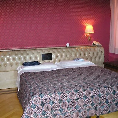 Madison Hotel Rome